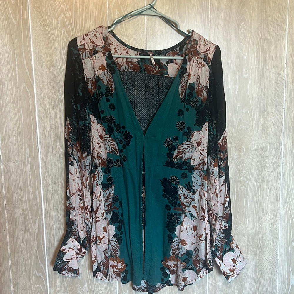 Free People tunic